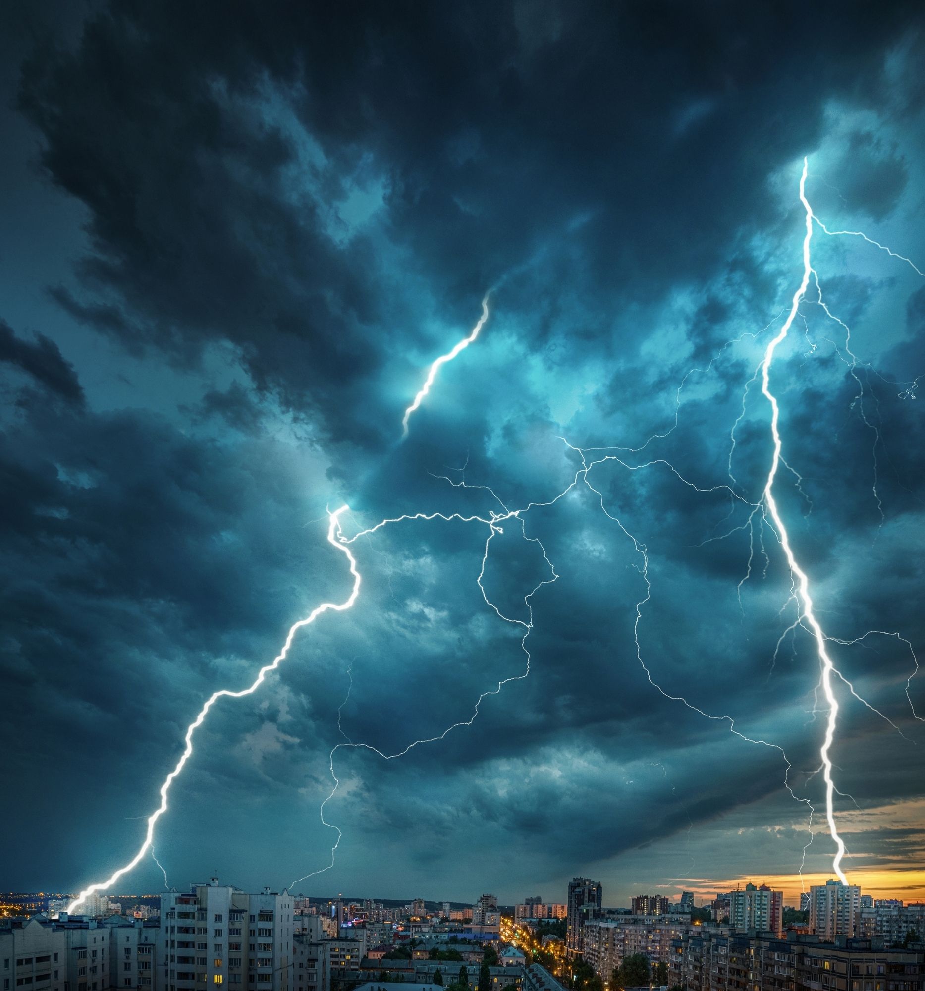 lIghtning